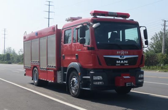 德國(guó)曼壓縮空氣泡沫消防車(chē)