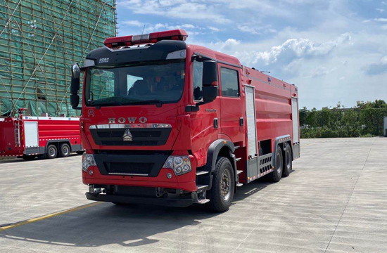 國(guó)六16噸水罐消防車(chē)