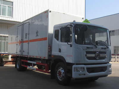江特牌JDF5170XQYE6型爆破器材運(yùn)輸車