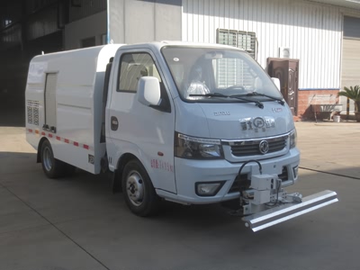 江特牌JDF5030TYHE6型路面養(yǎng)護車